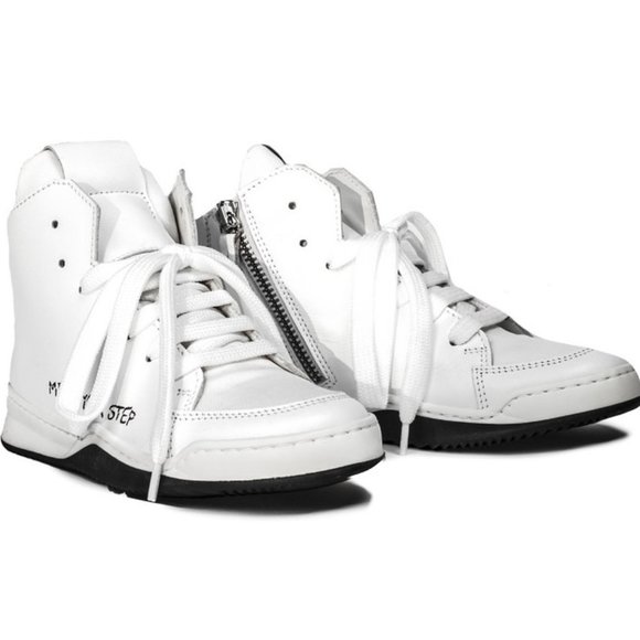 Authentic CINZIA ARAIA Kids Designer sneakers - Picture 1 of 2